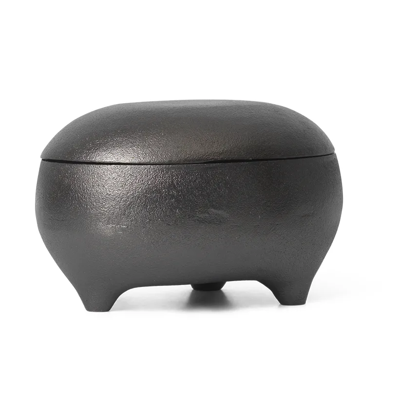 Evoke twin Kerze in Dose, Blackened Aluminium Ferm Living