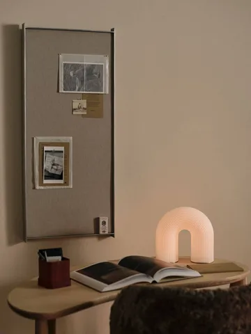 Feve Schreibtisch 60 x 117cm - Natural ash - Ferm Living