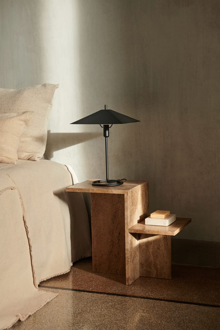 Filo square Tischleuchte, Black-black Ferm Living