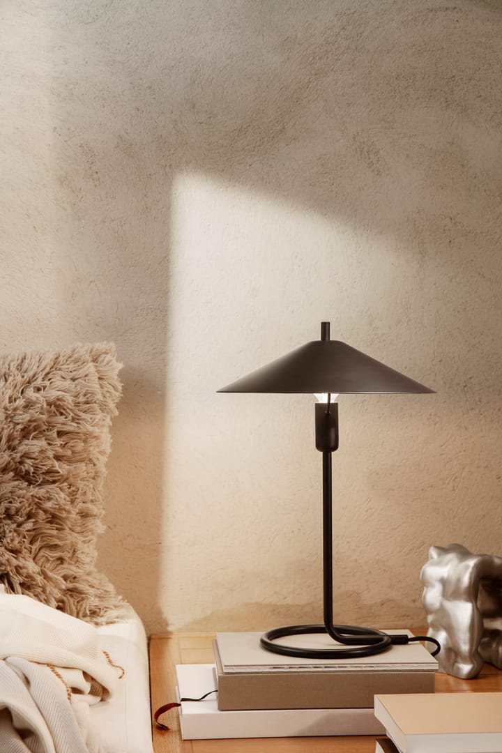 Filo Tischleuchte, Black-black Ferm Living