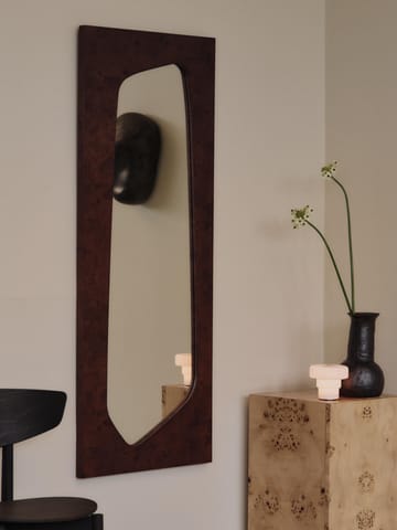 Folia Spiegel - Dark stained burl, 135 cm - Ferm Living