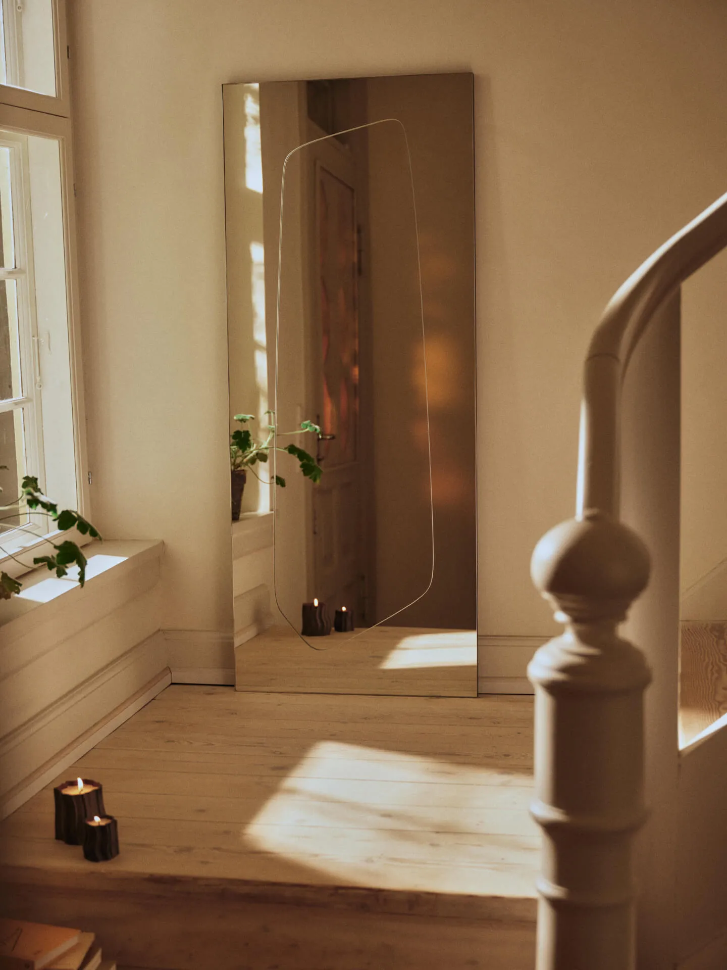 Folia Spiegel, Silver, 135 cm Ferm Living