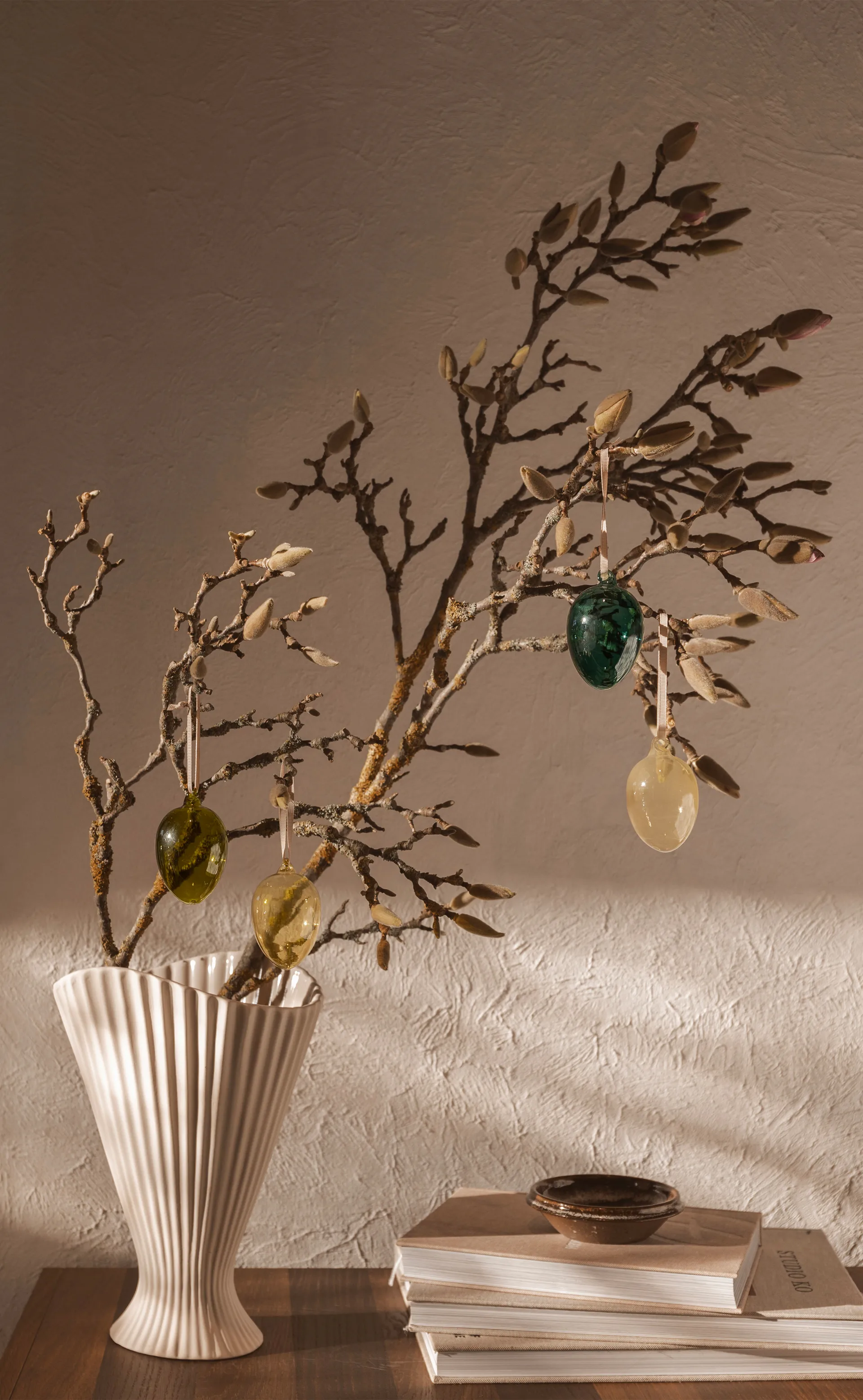 Glass easter eggs 4er Pack, Mixed dark Ferm Living