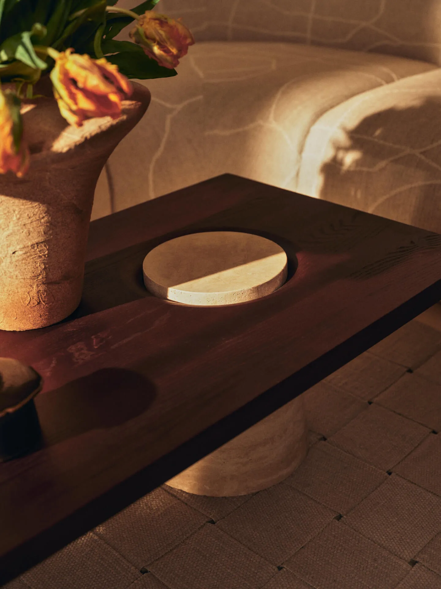 Grova Couchtisch, Travertine, 155x55x34 m Ferm Living