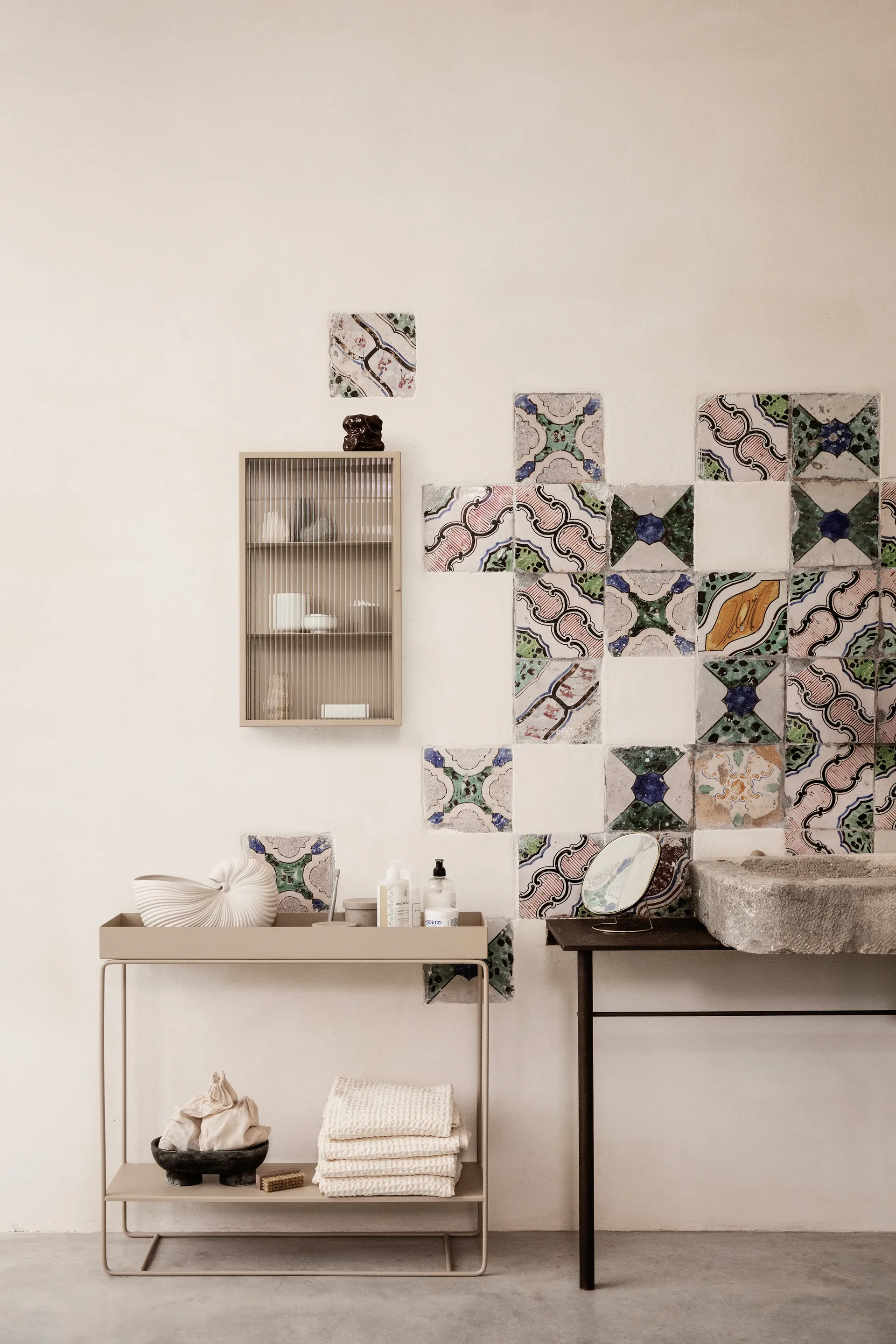 Haze Wandschrank, Cashmere Ferm Living