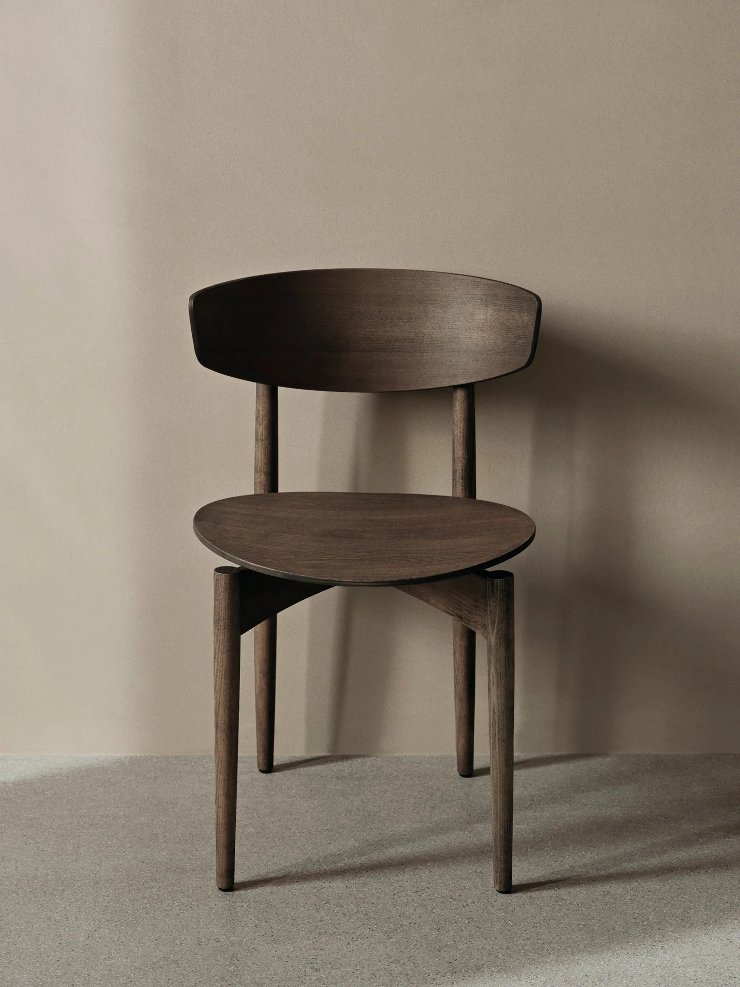 Herman Stuhl, Dark Stained Beech Ferm Living