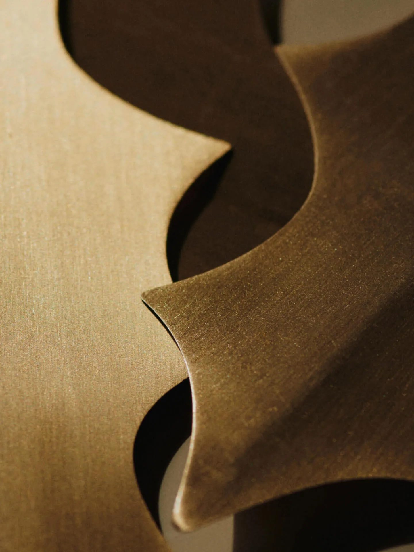 Holly Blatt Dekorationsanhänger 13,5 cm 4er-Pack, Brass Ferm Living