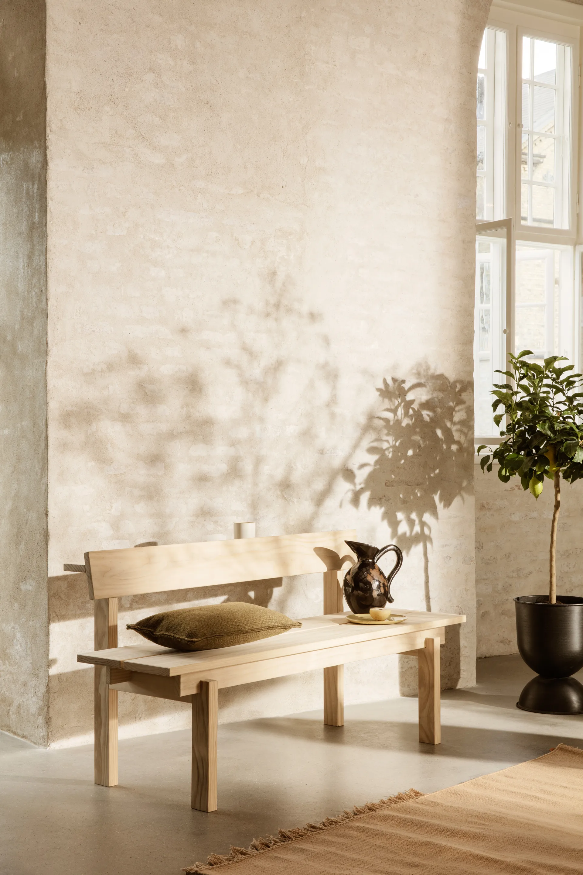 Hourglass Blumentopf klein Ø30 cm, Schwarz-dunkelgrau Ferm Living