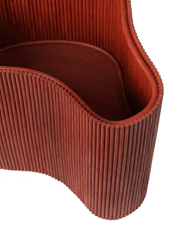 Isola Beistelltisch mit Ablage - Oxidrot - Ferm Living