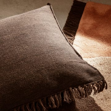 Kelim Kissen mit Franzen L 80 x 80cm - Dark melange - Ferm Living