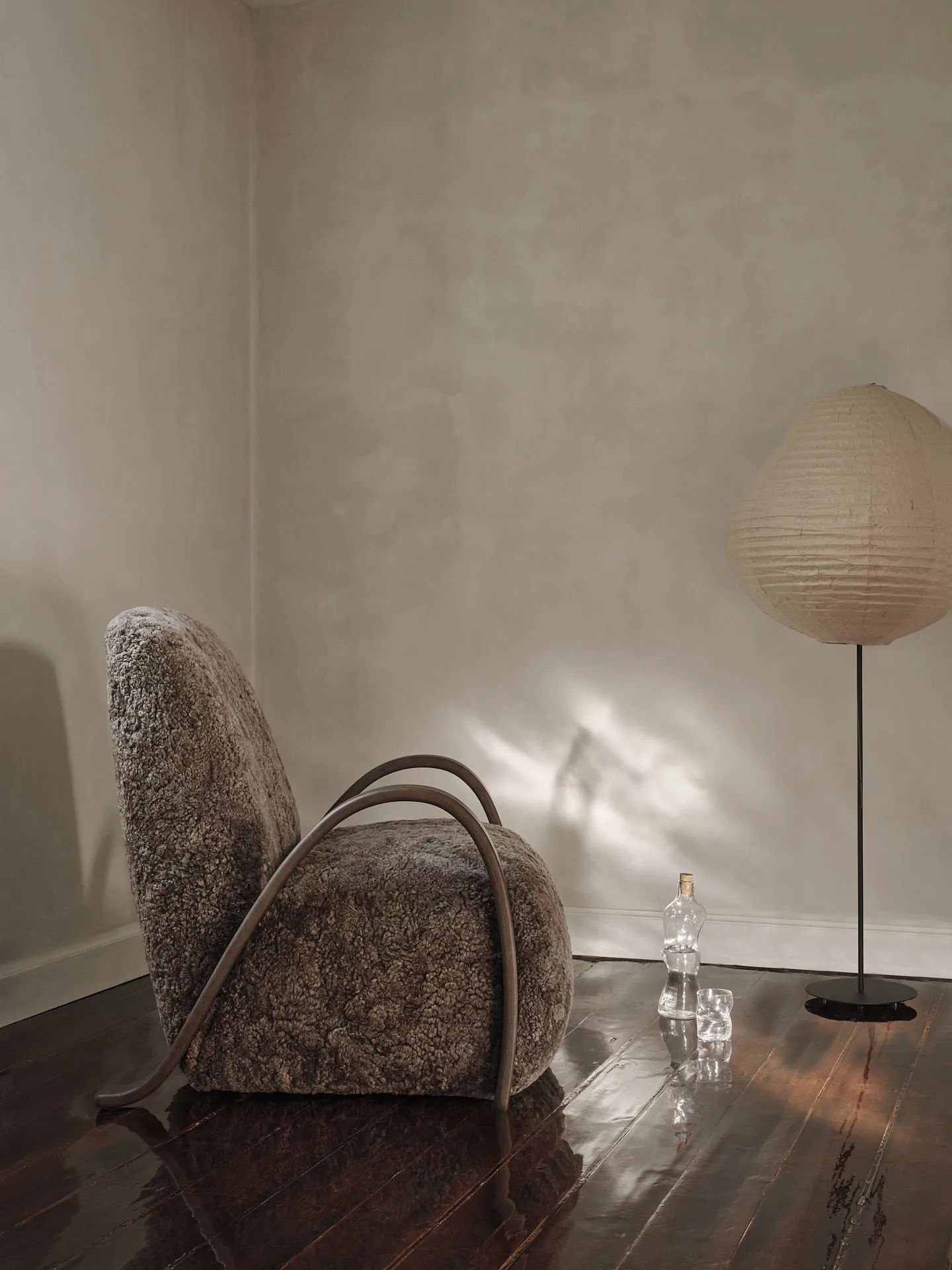 Kurbis Stehleuchte high, Natural-black Ferm Living