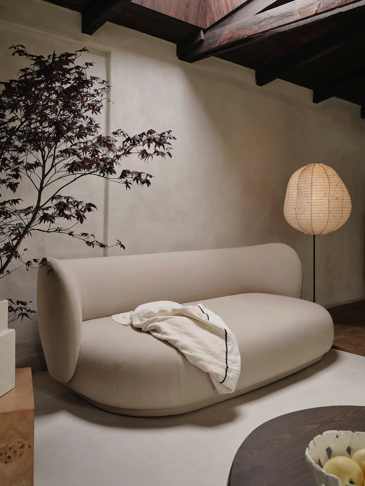 Kurbis Stehleuchte high, Natural-black Ferm Living