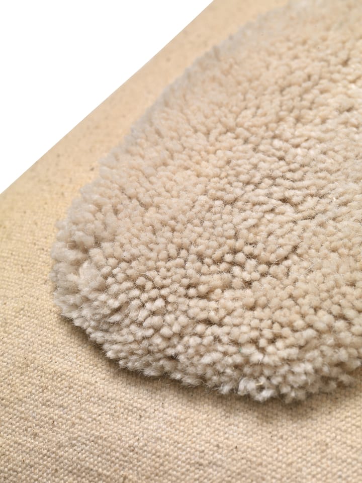 Lay Kissen 50 x 50cm, Sand / Off-white Ferm Living