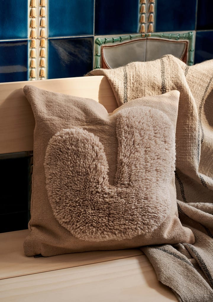 Lay Kissen 50 x 50cm, Sand / Off-white Ferm Living
