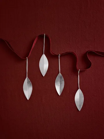 Leaf Weihnachtsbaumschmuck - Silber, 4er-Pack - Ferm Living