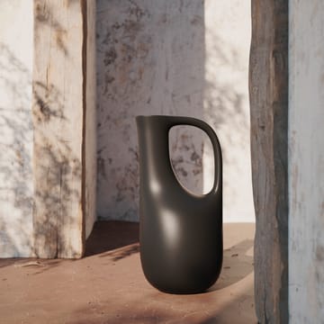 Liba Wasserkanne - Black - Ferm Living