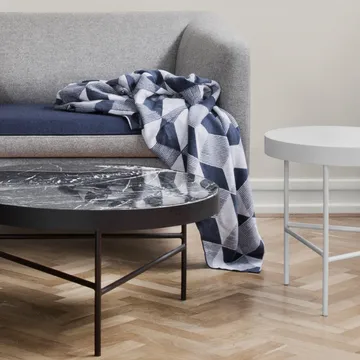 Marble Table Couchtisch - Marmor schwarz, medium, schwarzes Gestell - Ferm Living
