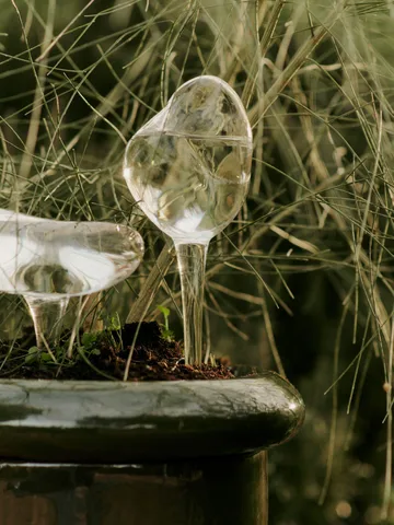 Mercury Bewässerungskugel 2-teilig - Clear, 15x24 cm - Ferm Living