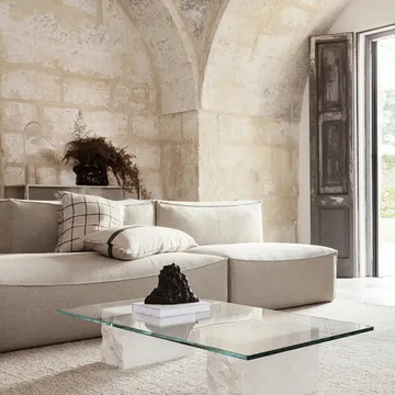 Mineral Couchtisch - Glas, Sockel aus Marmor - Ferm Living