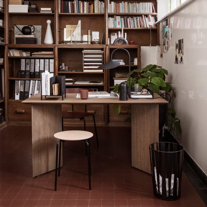 Mingle Esstisch, Oak black, 210cm, Beine aus schwarzem Metall Ferm Living