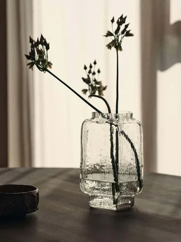 Mokuri Vase - Klar, 25 cm - Ferm Living