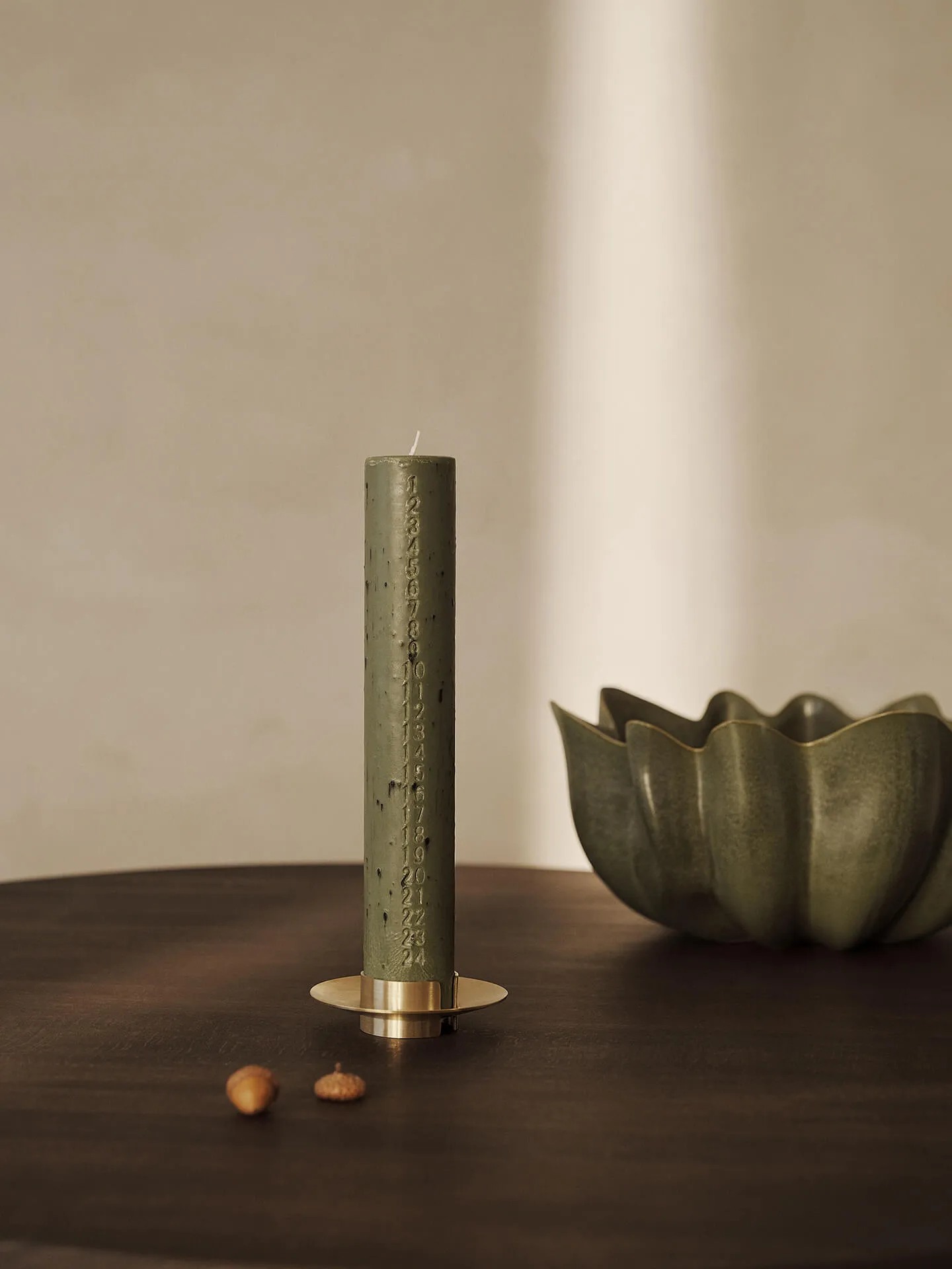 Mura Kalenderkerze, Artichoke green Ferm Living