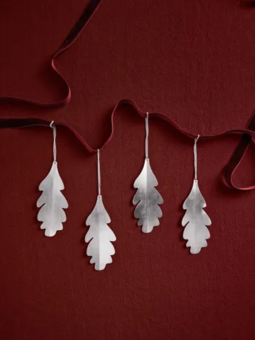 Oak leaf Dekorationsanhänger 13,5 cm 4er-Pack - Silber - Ferm Living