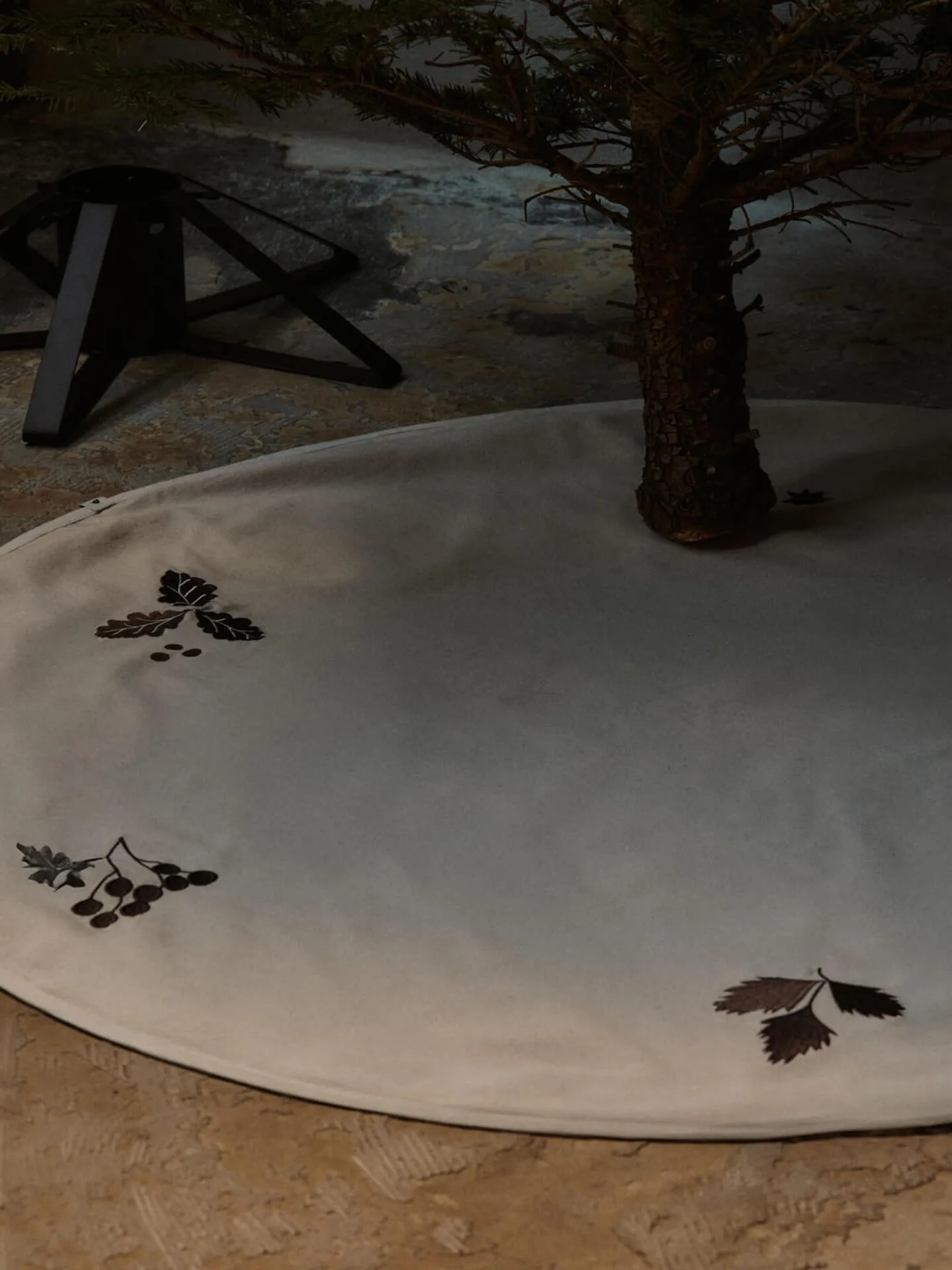 Oak Weihnachtsbaumdecke Ø120 cm, Natural Ferm Living