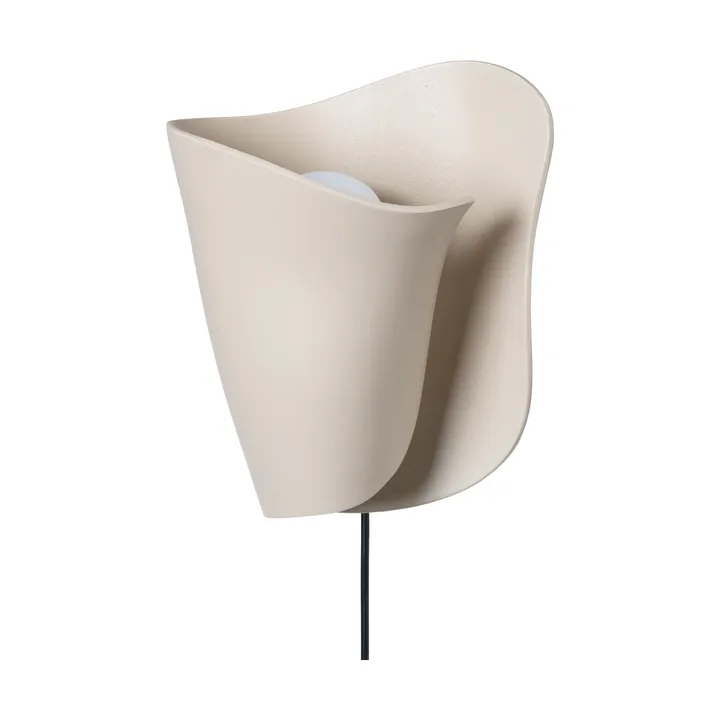 Oyster wall sconce Wandleuchte - Light cashmere - Ferm Living