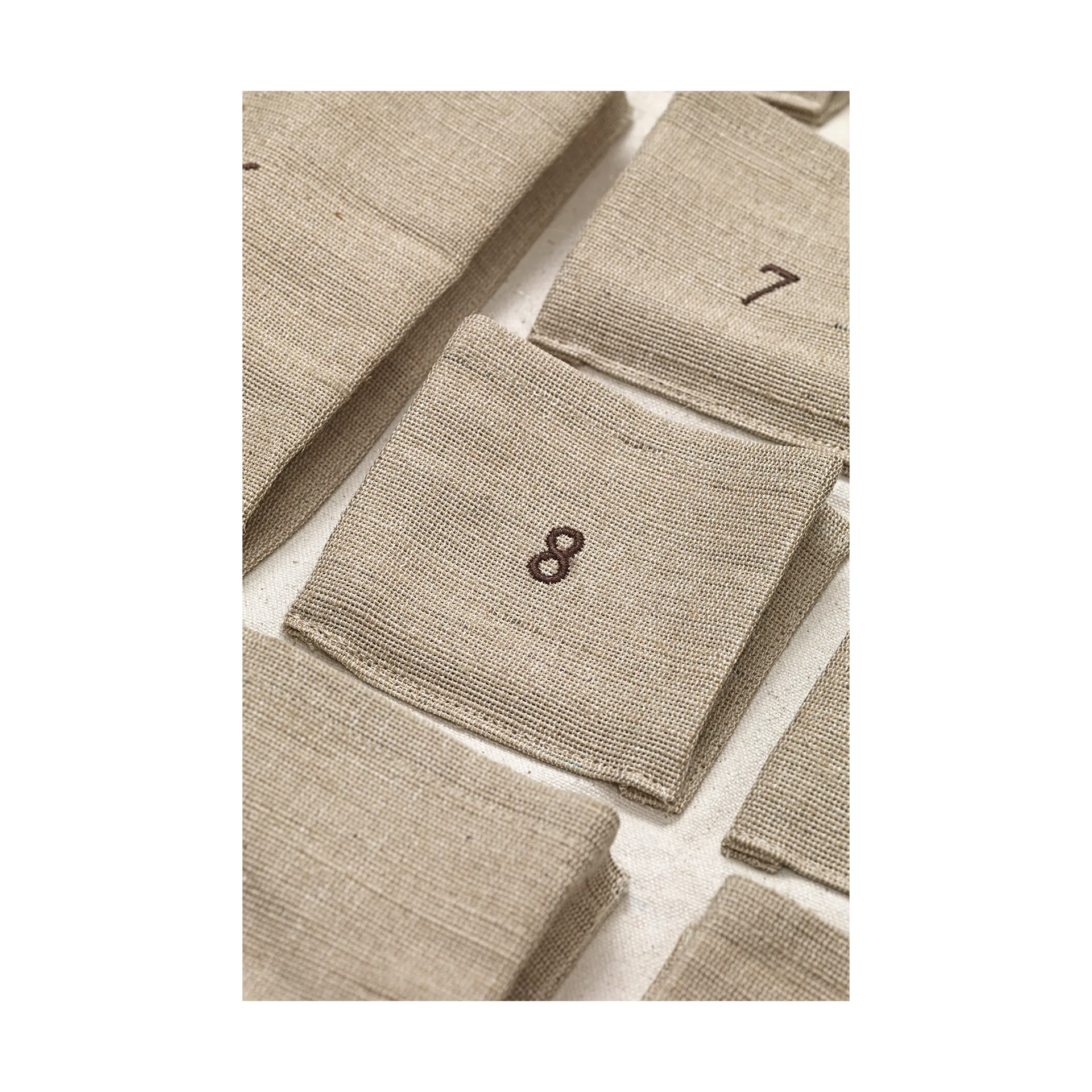 Pine Adventskalender, Maxi, 90 x 125cm Ferm Living