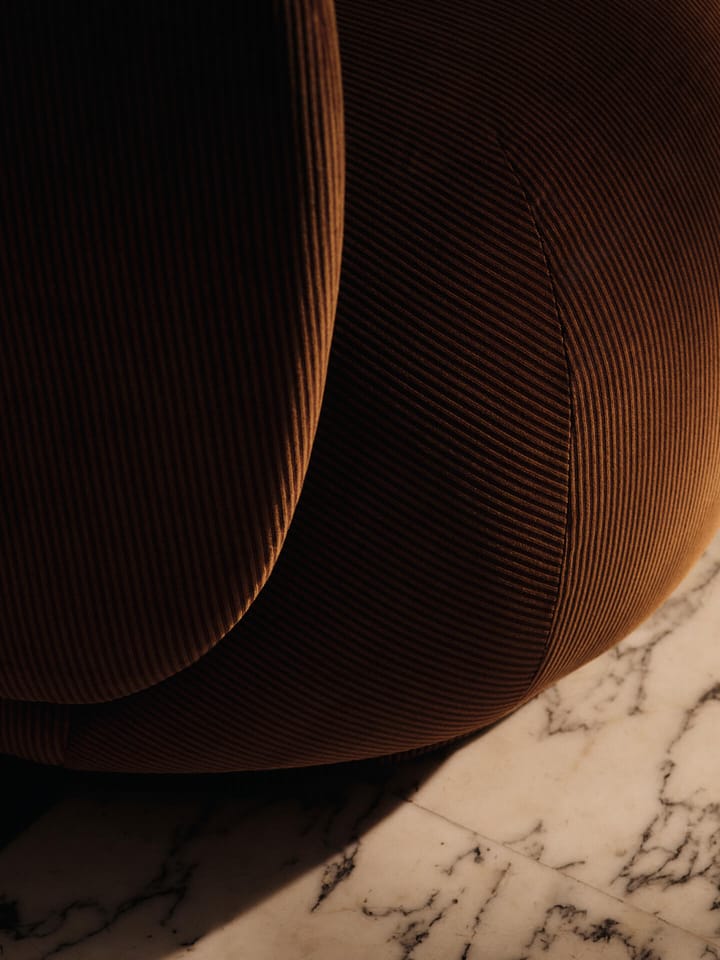 Rico lounge chair Sessel swivel, Devoré velvet-Rust Ferm Living