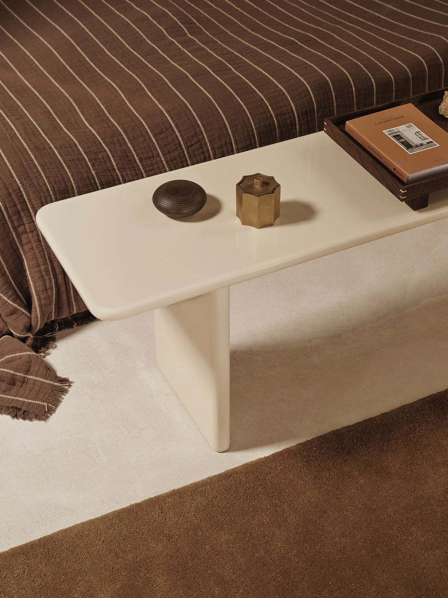 Rink Bank 140 cm, Eggshell Ferm Living