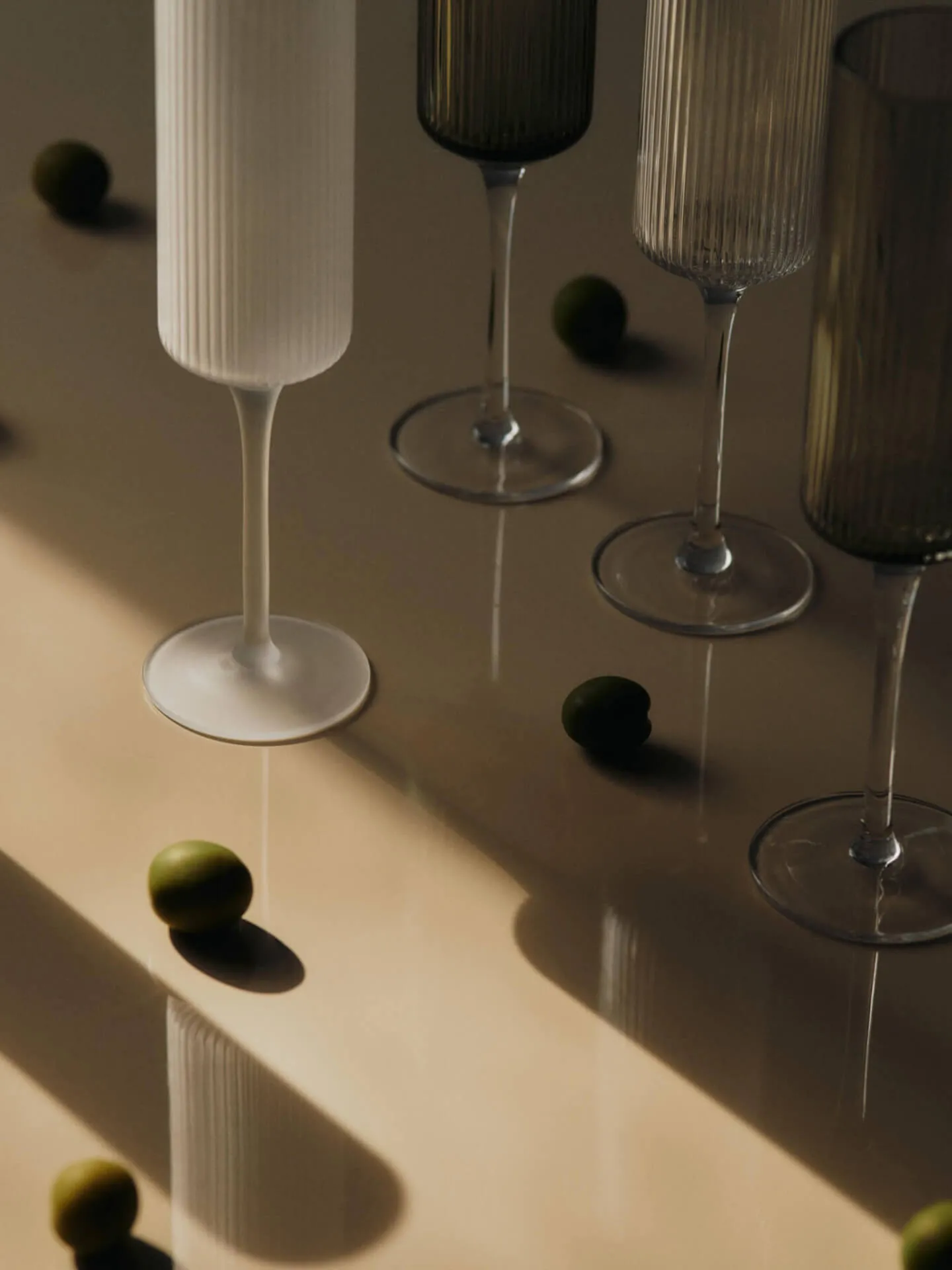 Ripple Champagne flutes Champagneglas 15 cl 2er-Pack, Smoked Grey Ferm Living