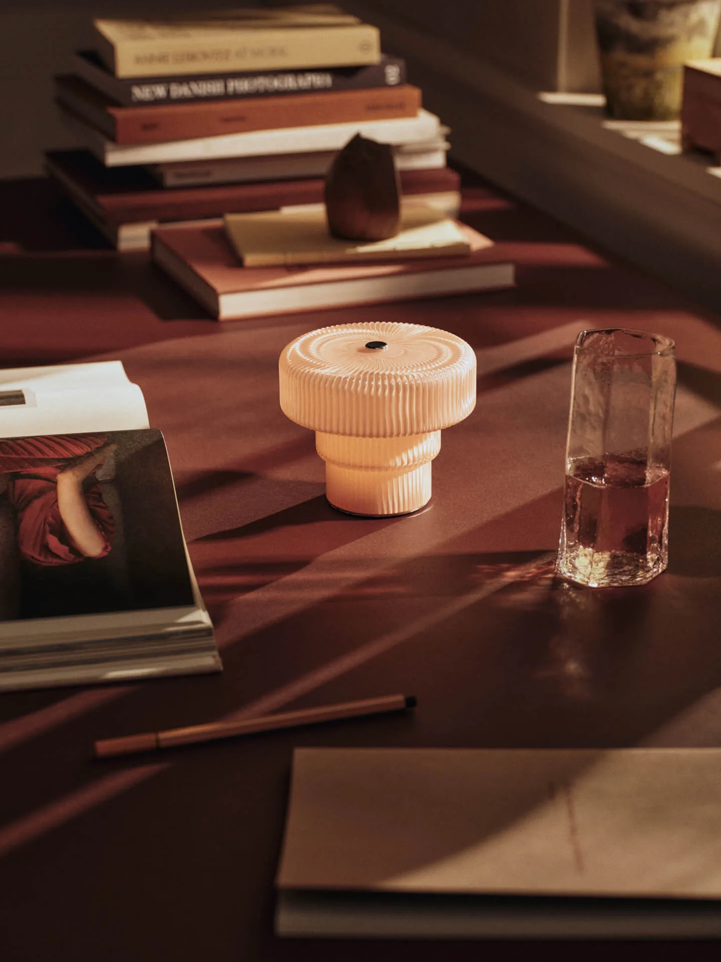 Ripple tragbare Tischleuchte 10 cm, Pale rose Ferm Living