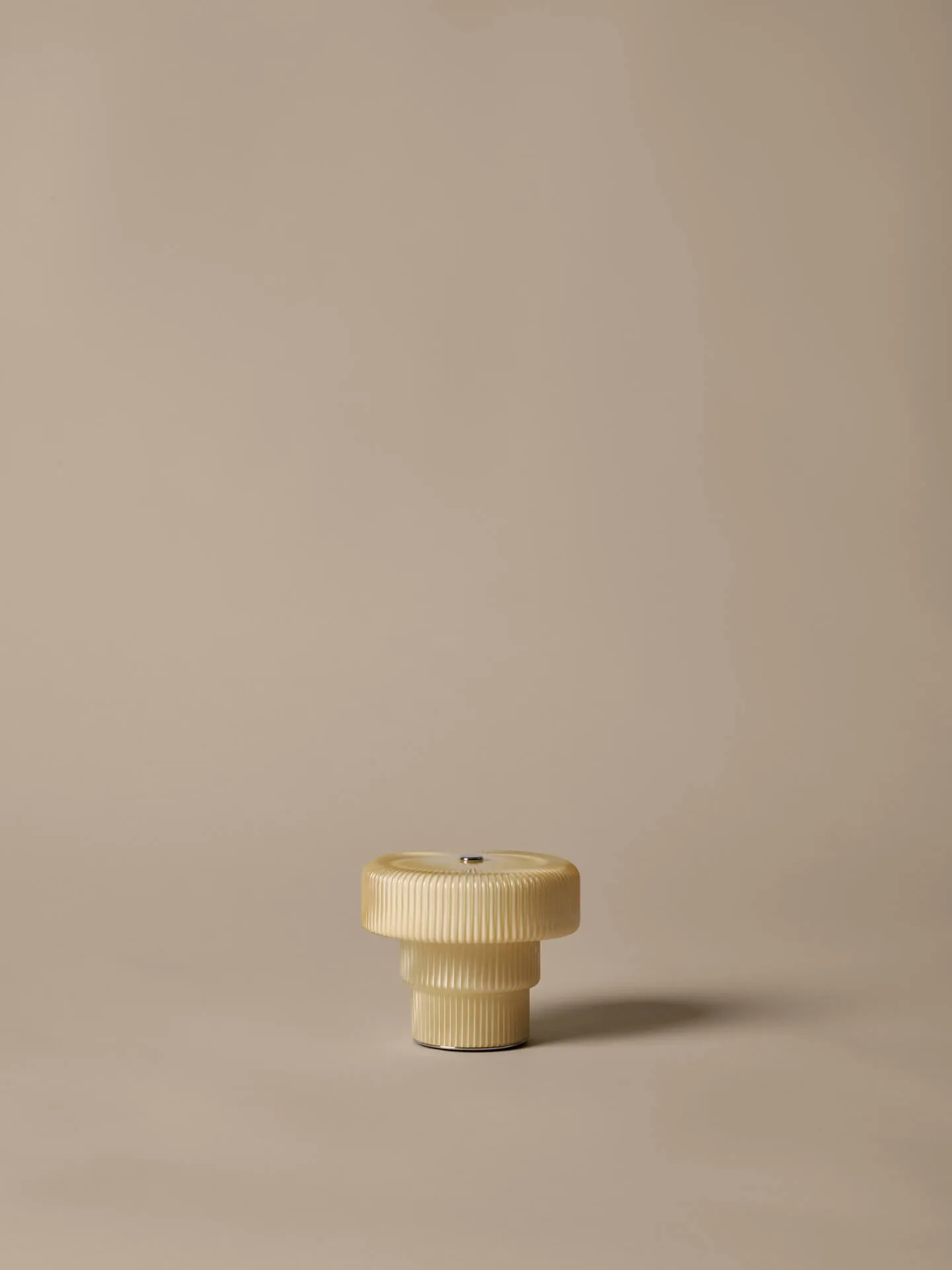 Ripple tragbare Tischleuchte, Hafer, 10cm Ferm Living