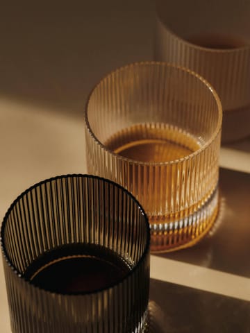 Ripple Tumbler Glas 25 cl 2er-Pack - Frosted - Ferm Living