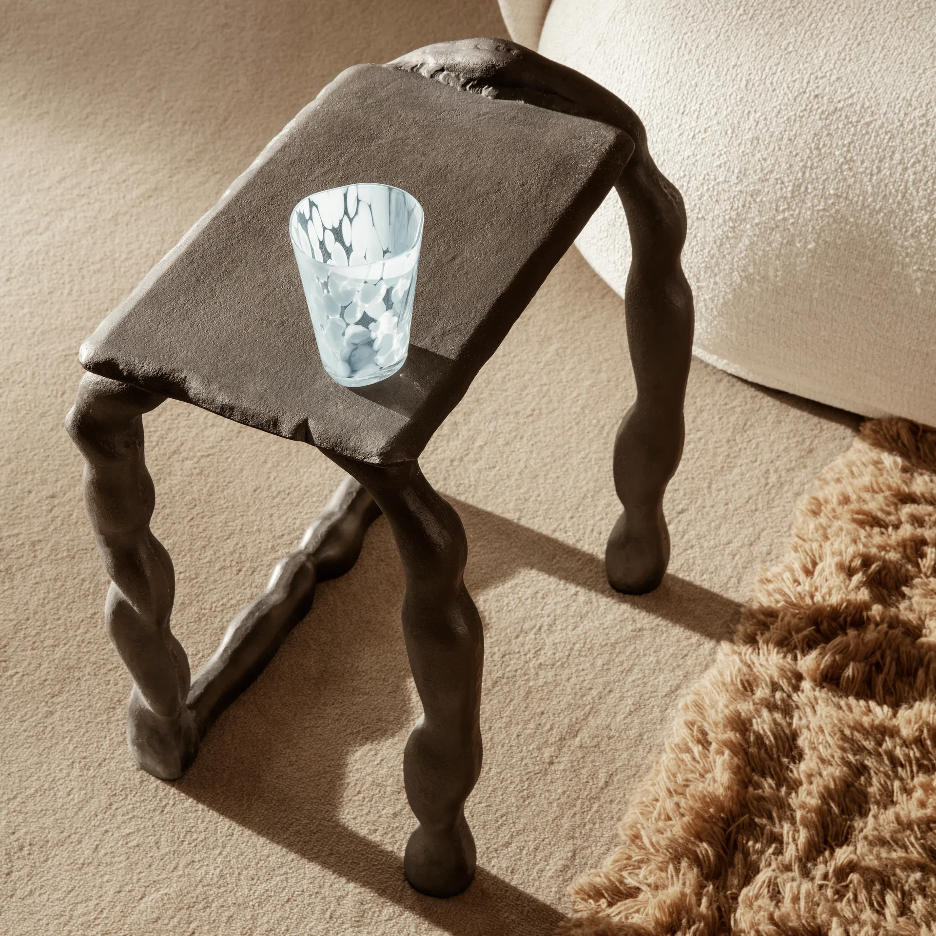 Rotben Skulptur, Schwarz Ferm Living