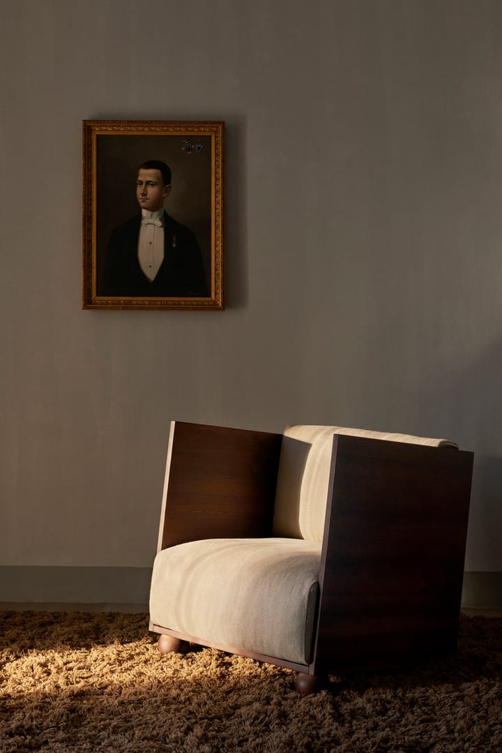 Rum Loungesessel rich linen, Dark stained-natural Ferm Living