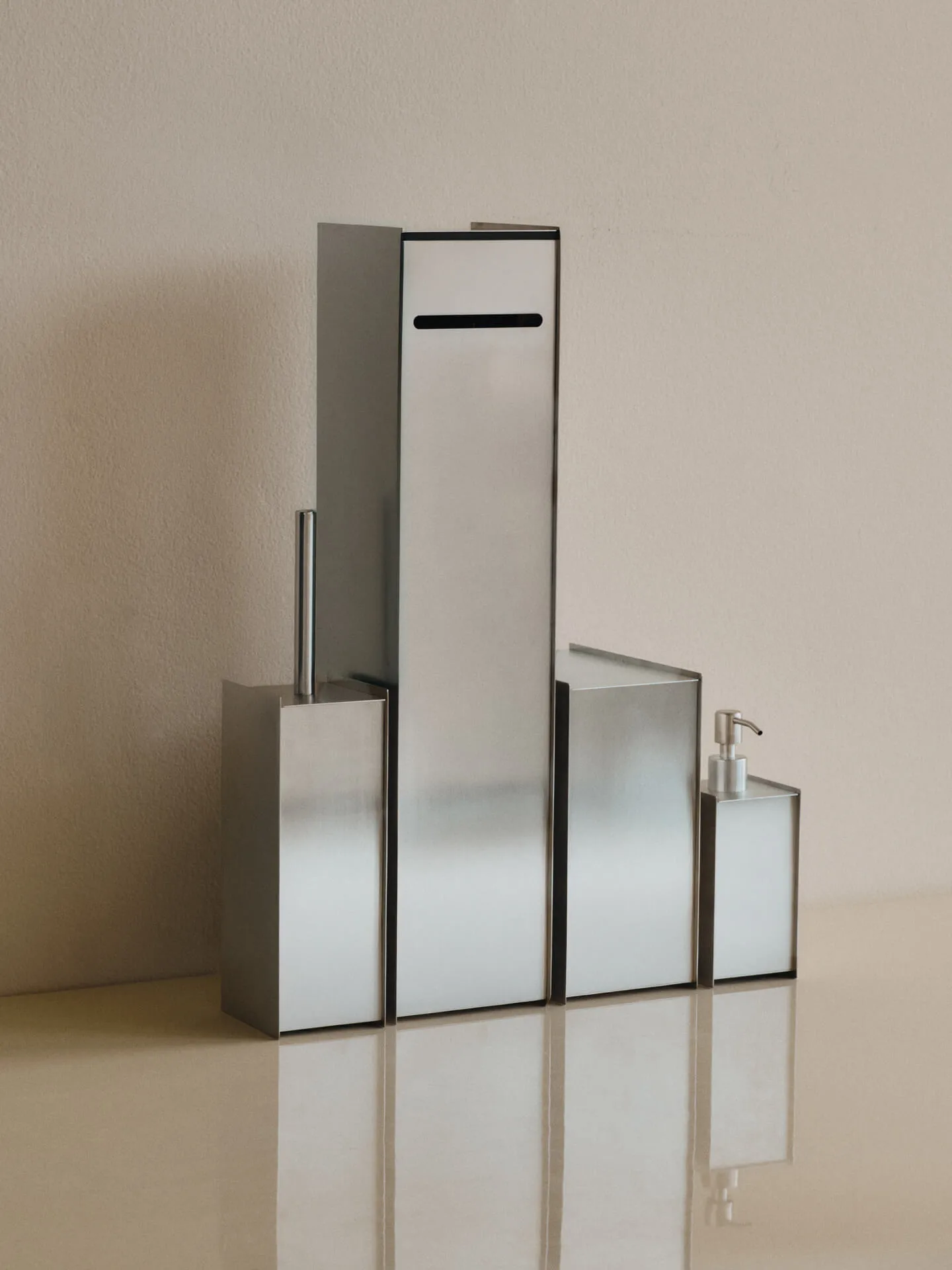 Sama Seifenspender, Brushed stainless steel Ferm Living