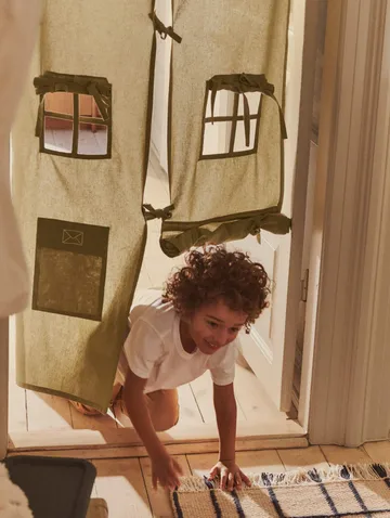 Settle Türvorhang - Elm green, 85x205 cm - Ferm Living