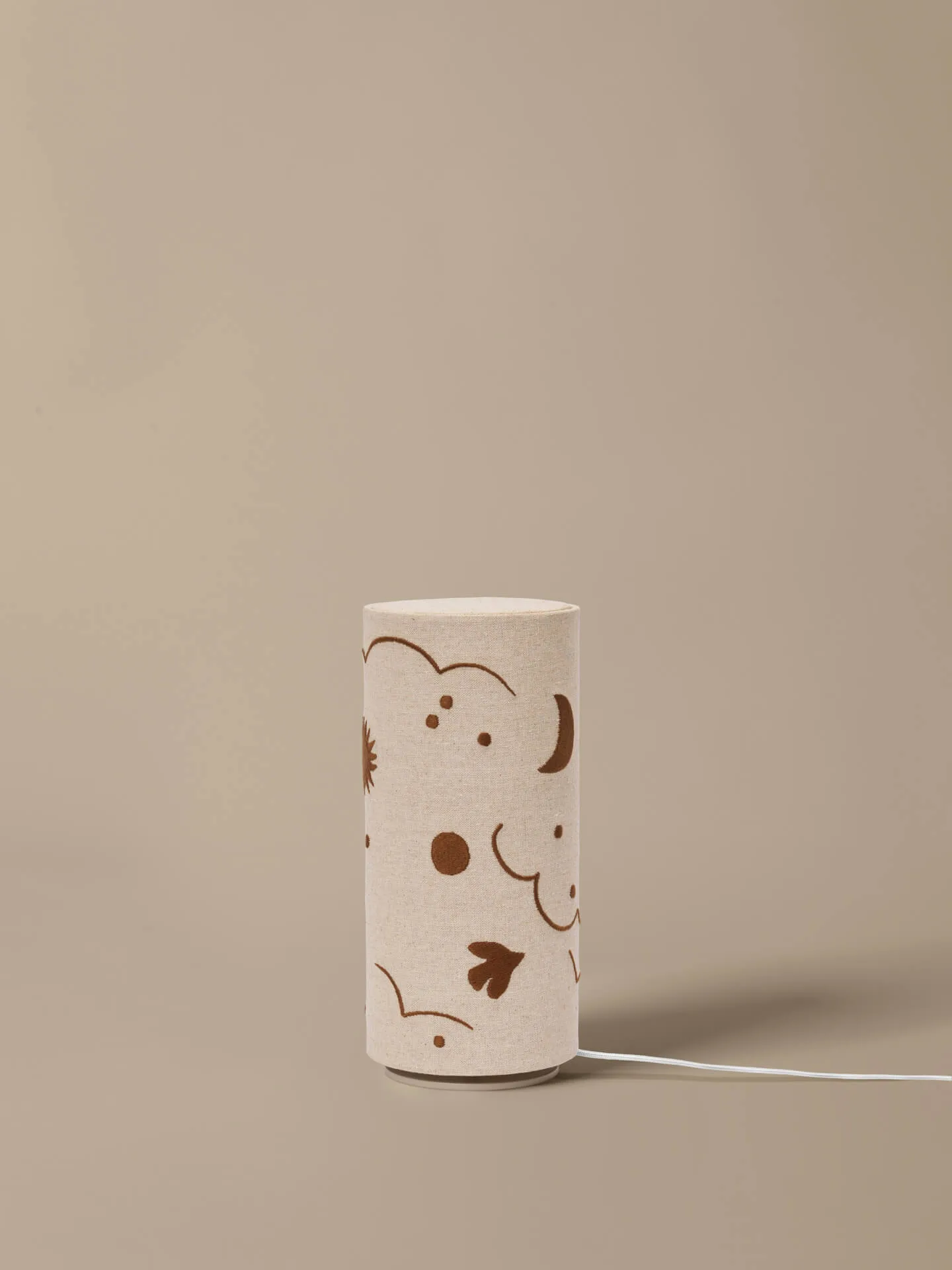 Skye Tischleuchte, Natural-bronze Ferm Living