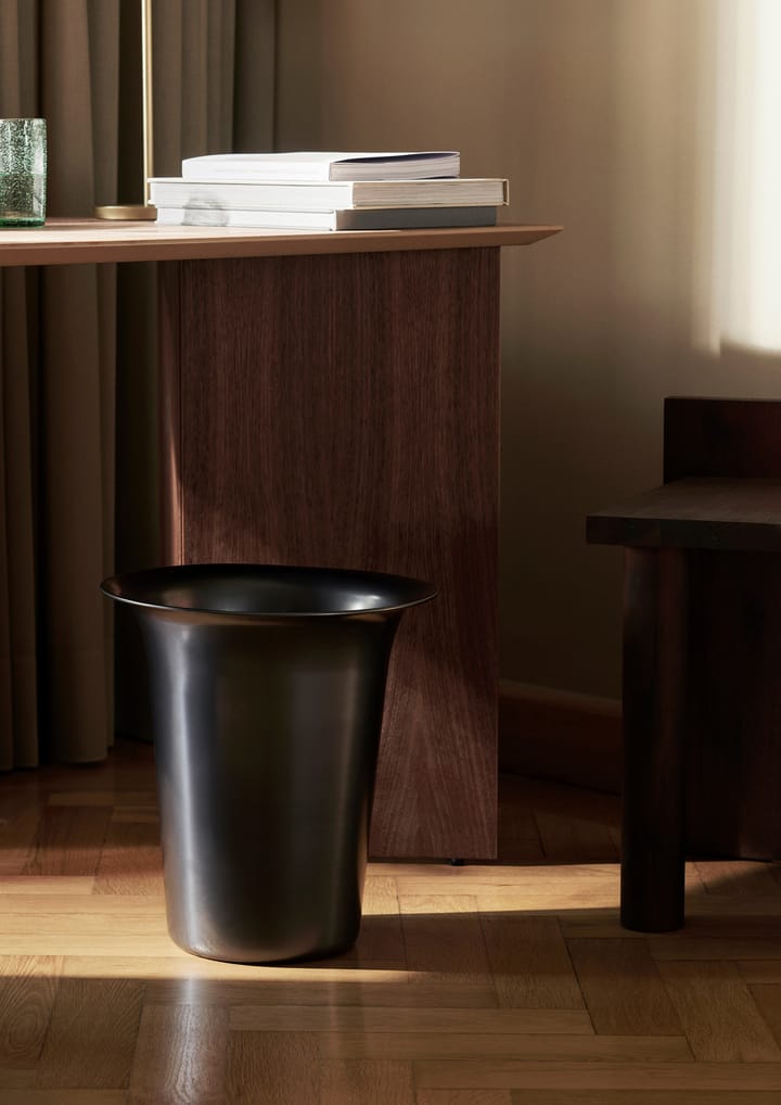 Spun alu Korb hoch Ø35cm, Blackened Aluminium Ferm Living