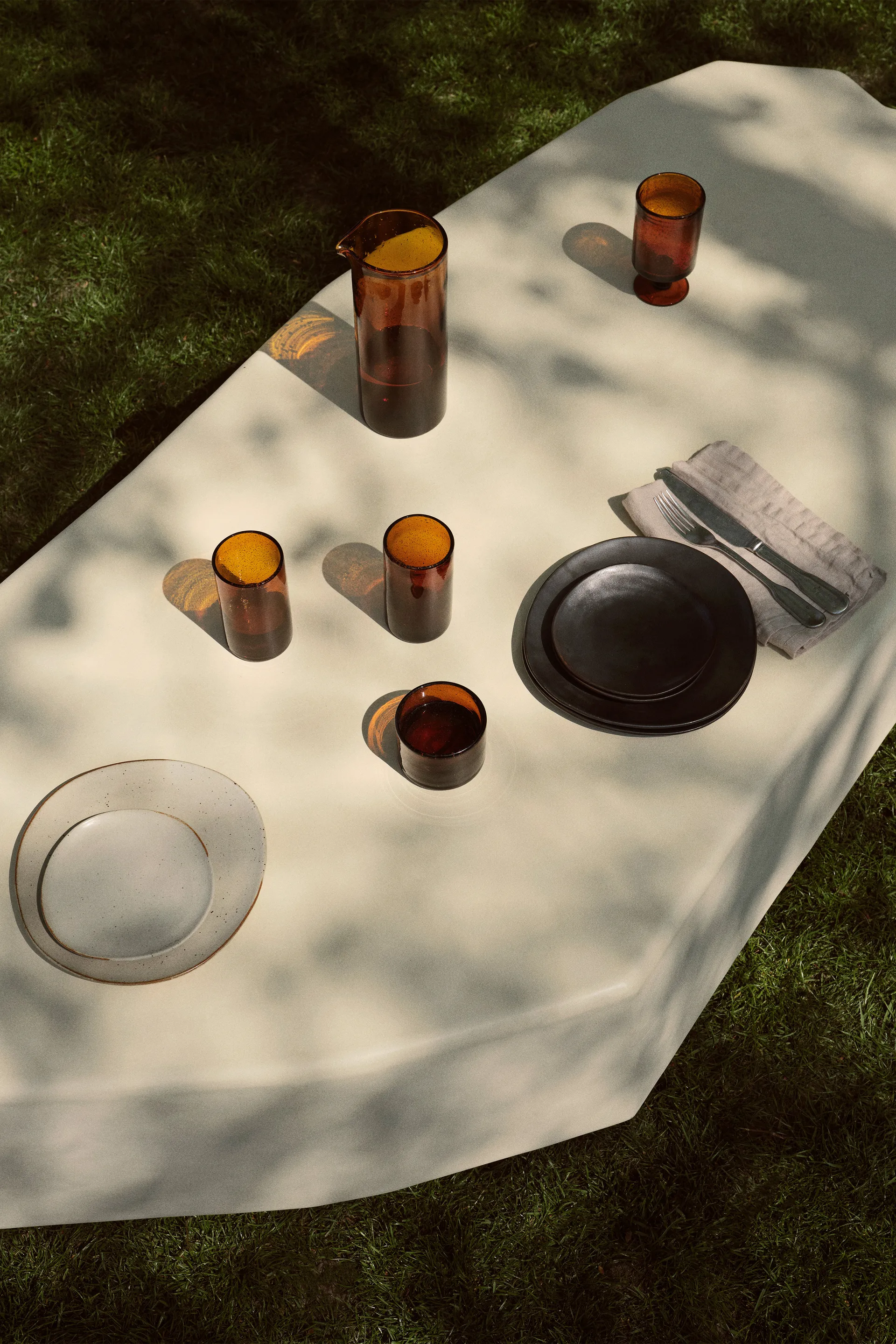 Staffa Beistelltisch 163,5x82,4 cm, Ivory Ferm Living