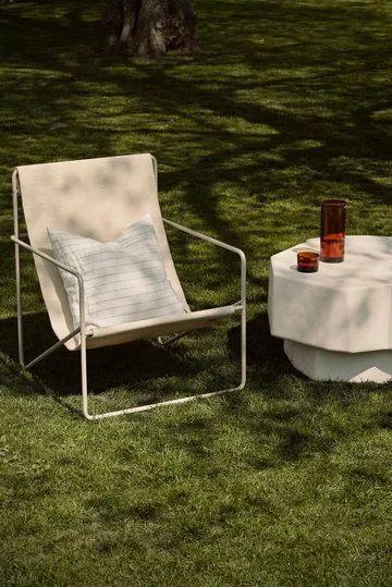 Staffa Couchtisch 83,7x75,8 cm - Ivory - Ferm Living