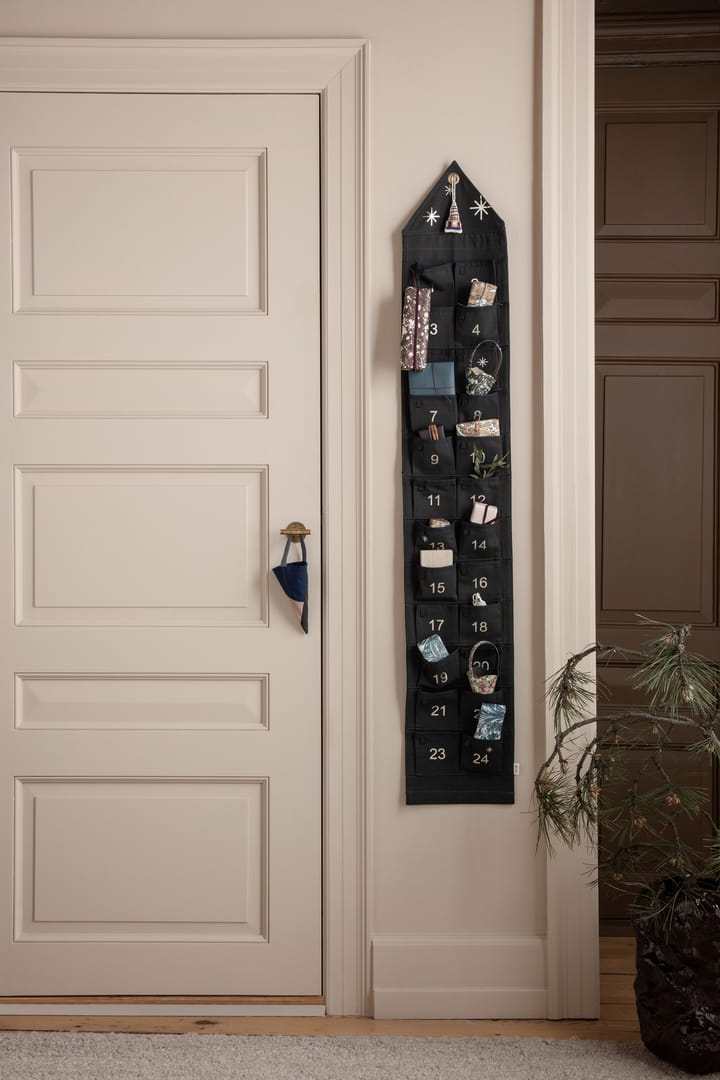 Star Adventskalender Haus 150cm, Dark green Ferm Living