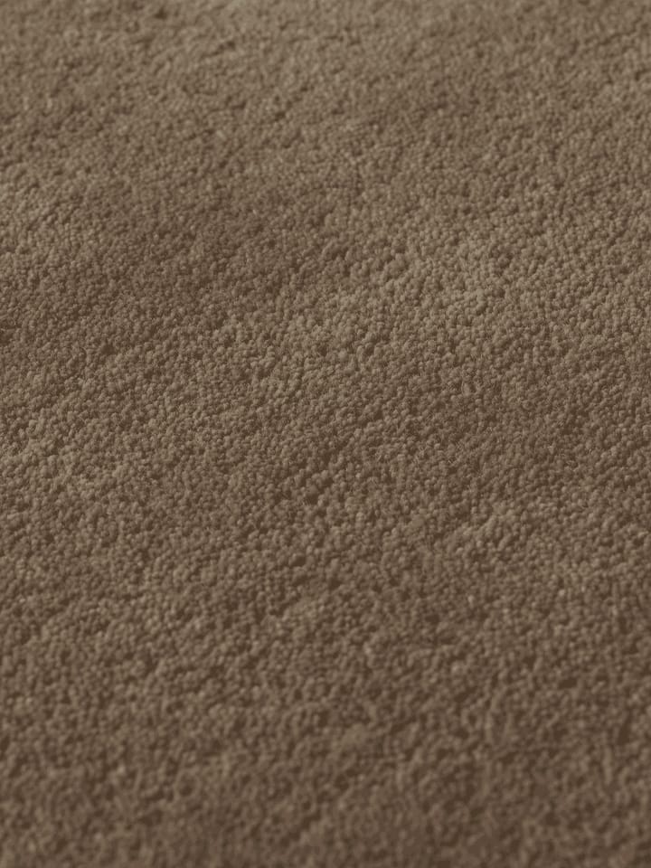 Stille getufteter Teppich - Ash Brown, 160x250 cm - ferm LIVING