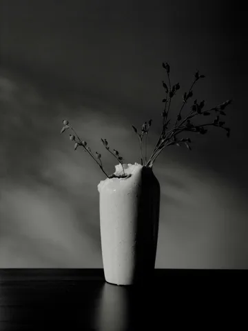 Tereo Vase - Off white gesprenkelt, 27 cm - Ferm Living
