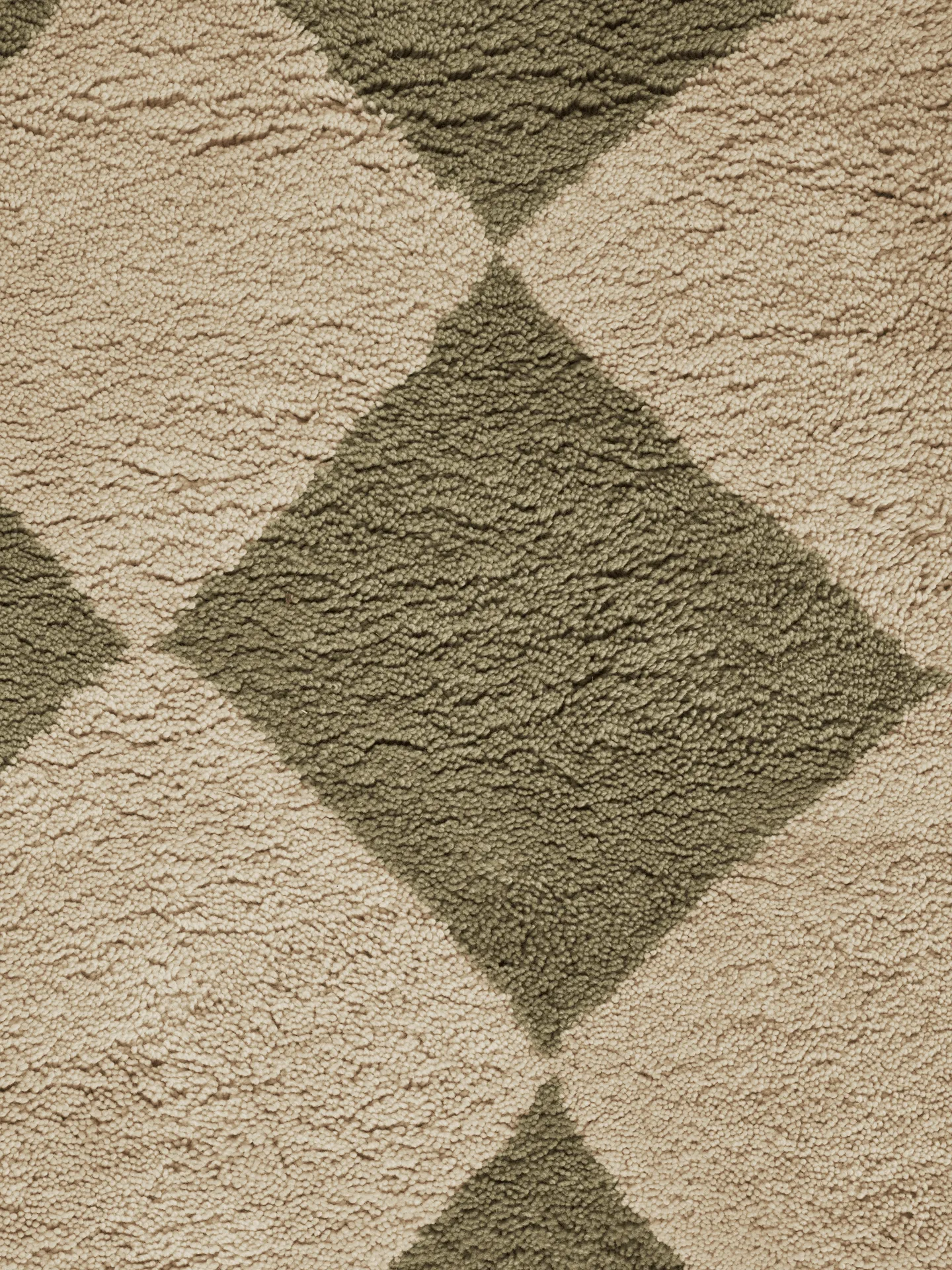 Tilt Teppich, Elm green, 140x200 cm Ferm Living