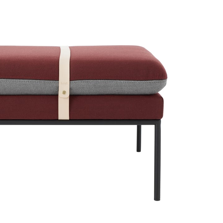 Turn Tagesbett - Stoff fiord by kvadrat bordeaux, Gestell schwarz - ferm LIVING