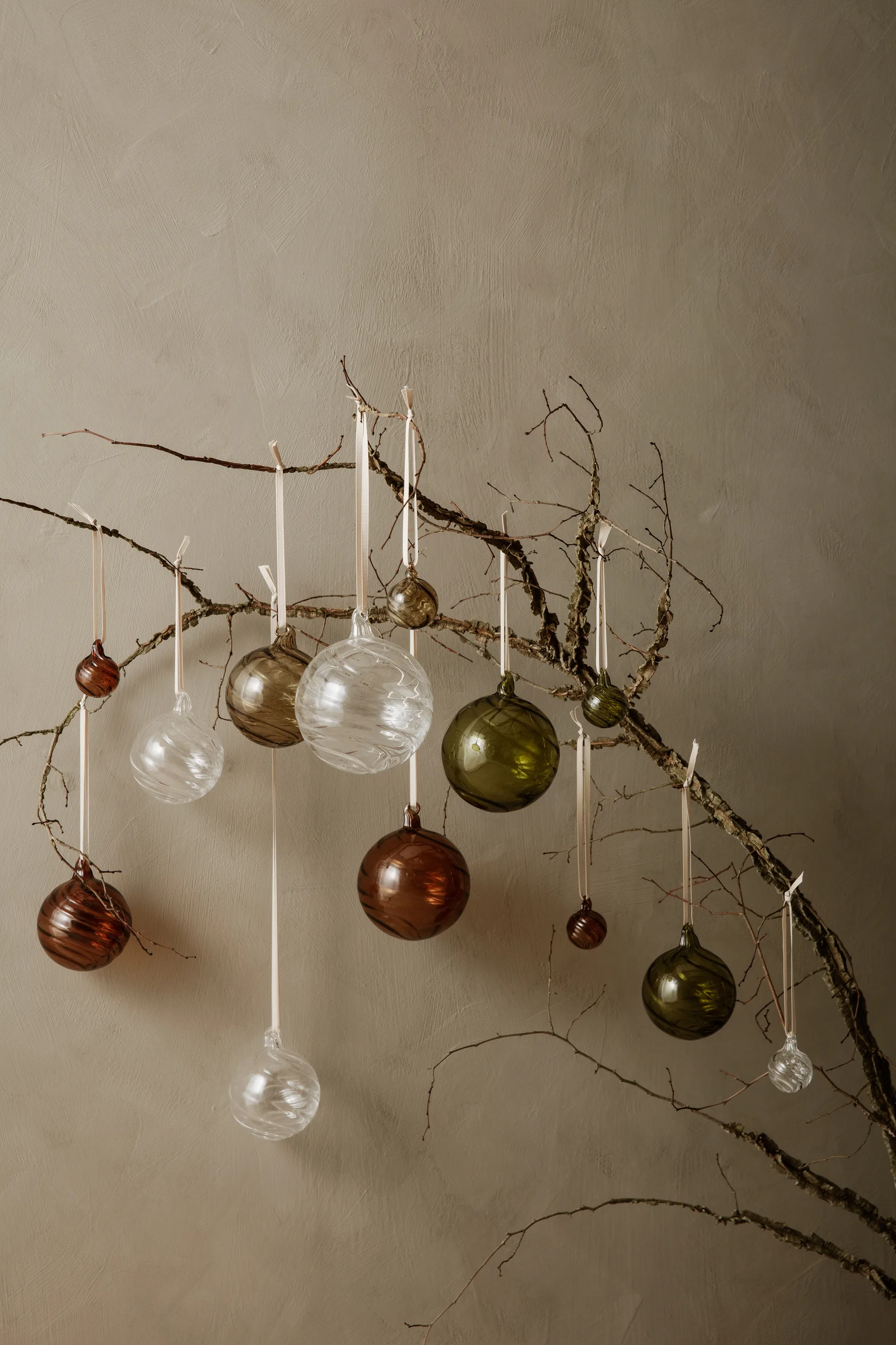 Twirl Weihnachtskugel small Ø4cm 8-pack, Multi Ferm Living